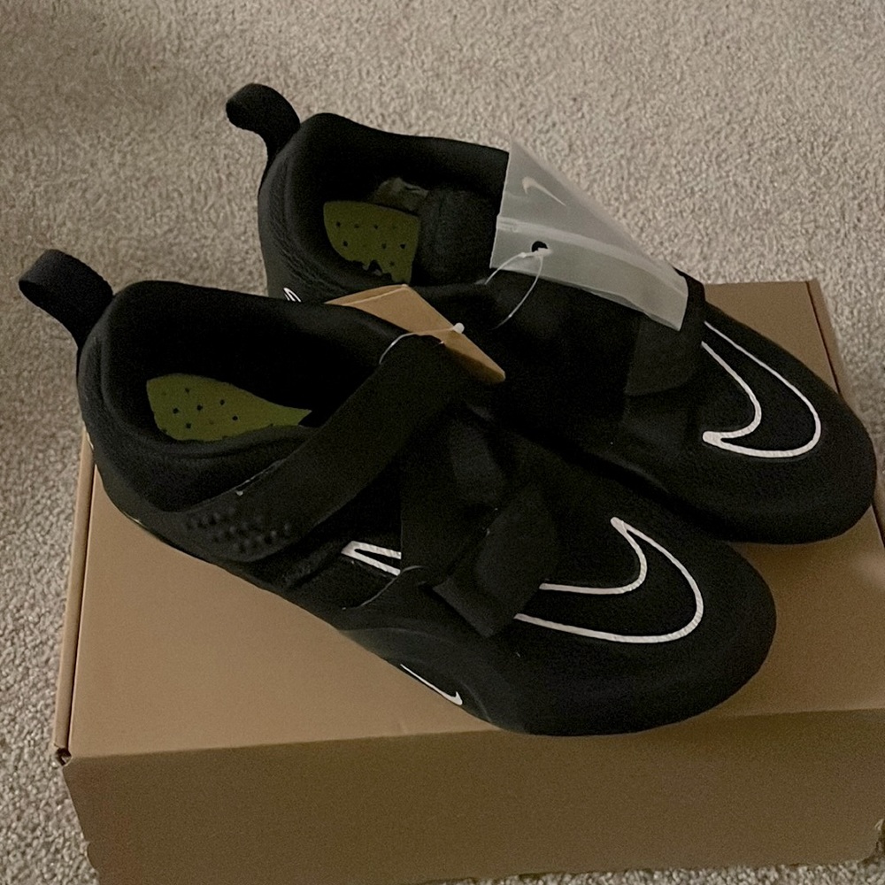 Nike Men’s Superrep Cycle 2 BNIB size 8.5